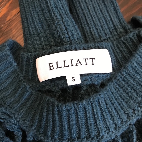 Elliatt Sweater - Picture 4 of 5